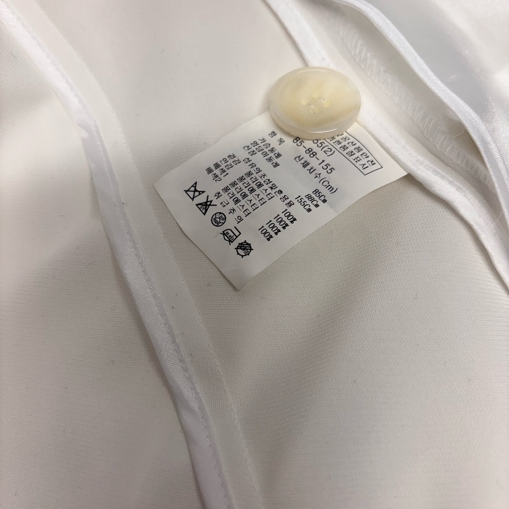The Tilbury Structured Ivory Summer Blazer - Picture 5 of 7